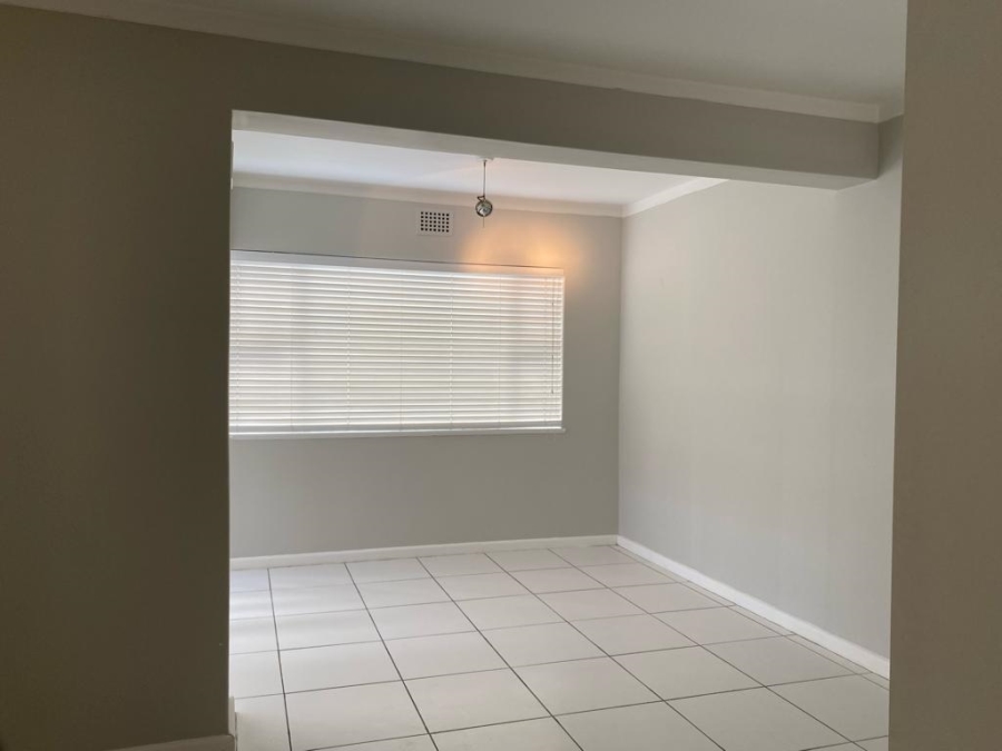 To Let 0 Bedroom Property for Rent in Sea Point Western Cape
